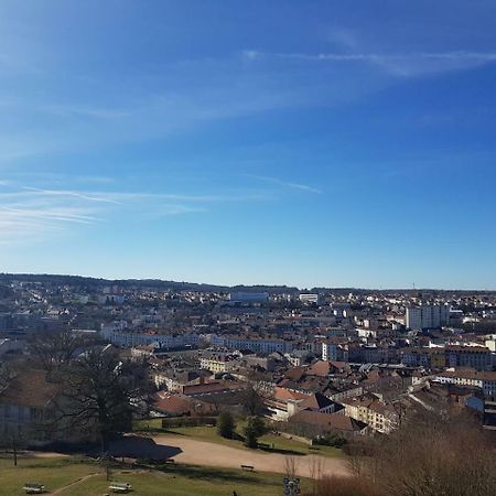 Nid Douillet Au Centre Ville Epinal Ngoại thất bức ảnh